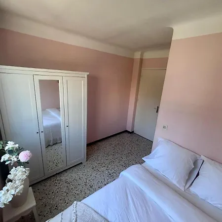 Maison Familiale Proche Будинок відпочинку Сен-Рафаель