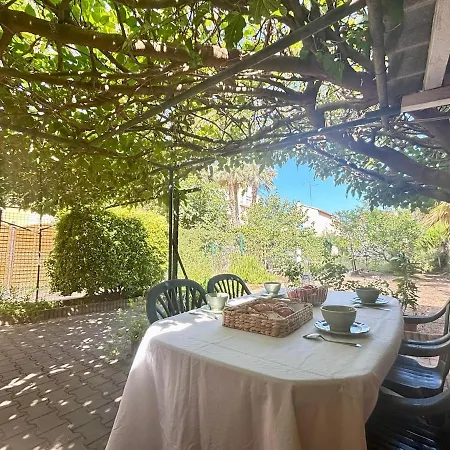 Будинок відпочинку Maison Familiale Proche